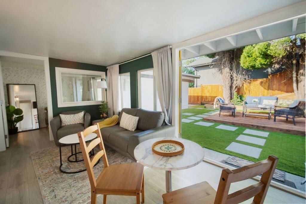 נורת וונקובר King Garden Suite/20 Mins To Dwntwn Vancouvr/Petok מראה חיצוני תמונה